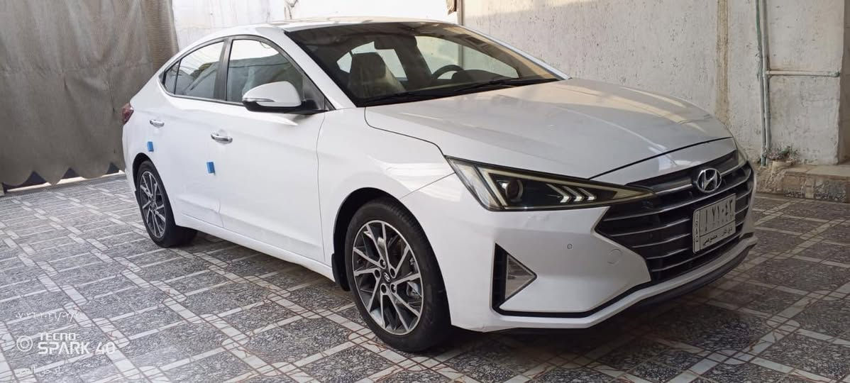 النترا 2020 خليجي رقم ذي قار
كفاله عامه فول مواصفات 
شاشه كبيره 
ماشيه ٨٩
نظام ترحيب
اشاره بالمري 
مري شفط
بصمه تشغيل
بصمة ابواب 
جنطه بصمه
كامرتين خلفي وامامي 
حساس خلفي وامامي 
تحكم استيرن فول
ثلاث انظمه قياده
خمسه ويل كب 
السياره جاهزه للاخير وجديده لارصعات ولا شخوط
ارضيه مغلفه جلد
السعر ١٥٩ $وبيه مجال بسيط 
مكانه الناصريه للاستفسار 
***********
