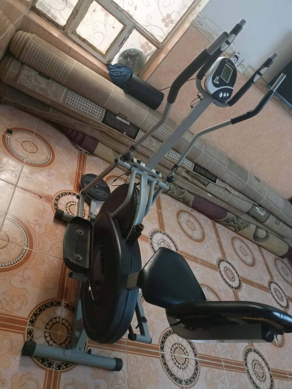 جیهازی پاسکیل بۆفرۆشتن هیچ عەیبێکی نیە تەنها شوێن پێیەکانی لادراوەو دانەیەکی تازەی ئەوێ بۆی دانرێت
قفڵی60هەزارەکەلار


**إذا كنت صاحب هذا الإعلان وتريد حذفه لأي سبب، رجاءا أرسل رسالة إلى الدعم الفني**