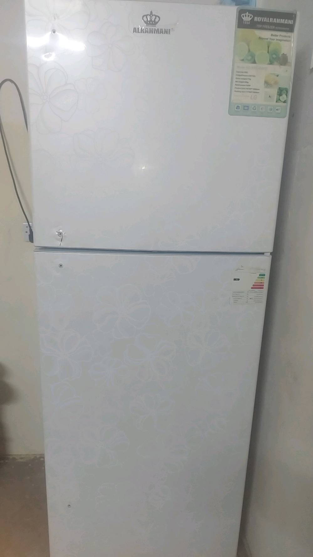 نضيفه اخو لجديد بس يده مابيها
