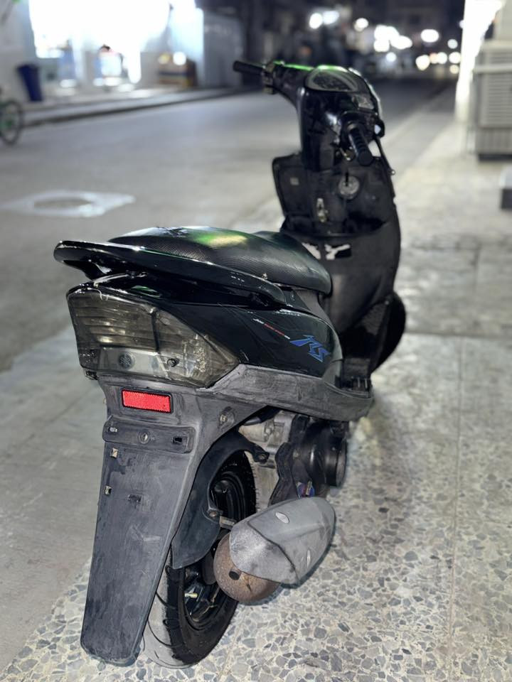 السلام عليكم
للبيع ماكس عدله مكينه بلادي ممفتوحه شرط اكفلكياها
الدراجه نضيفه شلعه ومعدل افحص وأخذ 
سعر 750 وبيه مجال مكاني بغداد ***********
