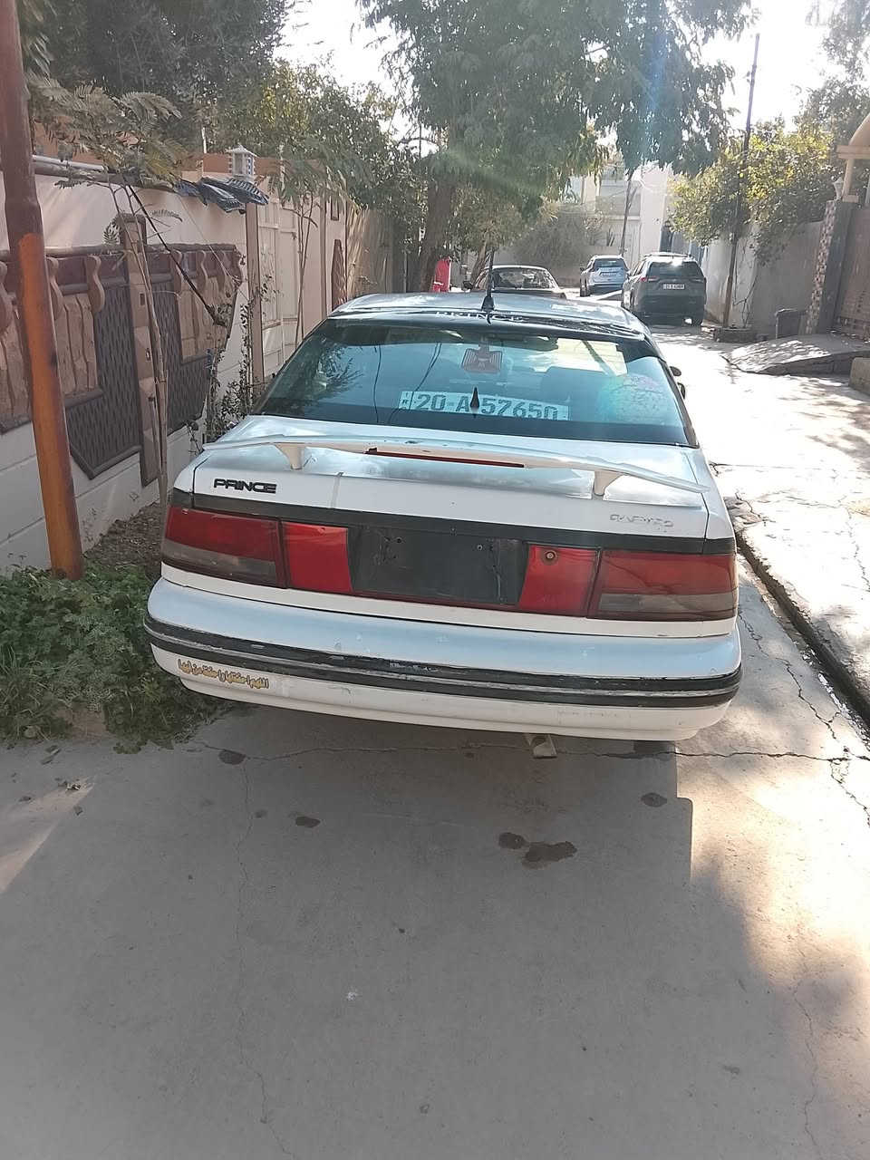 السلام عليكم سيارة دايو برنس موديل ١٩٩٥ كير عادي مكينه ١٨ رقم ألماني جديد السعر ٢٧ورقه وبي مجال العنوان خانقين امام عباس رقم الموبايل ***********
