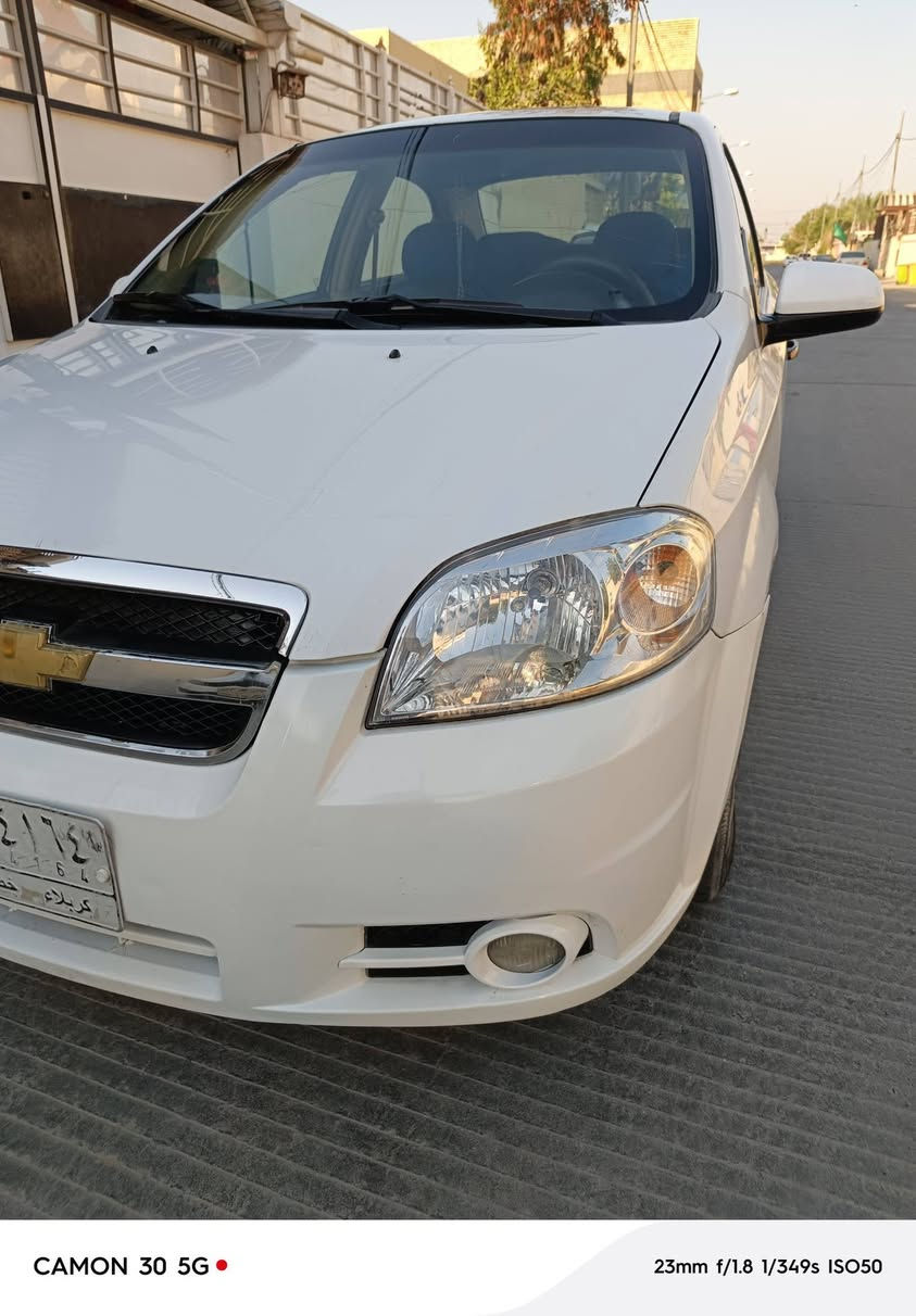 افيو ٢٠١١مفتوح شركة عامة بيها صبغ قليل بدون فتح واضرار... كير مكينه تبريد حدادية كله مكفول رقم كربلاء سنوية لل٢٨مكانها نجف للاستفسار ***********
