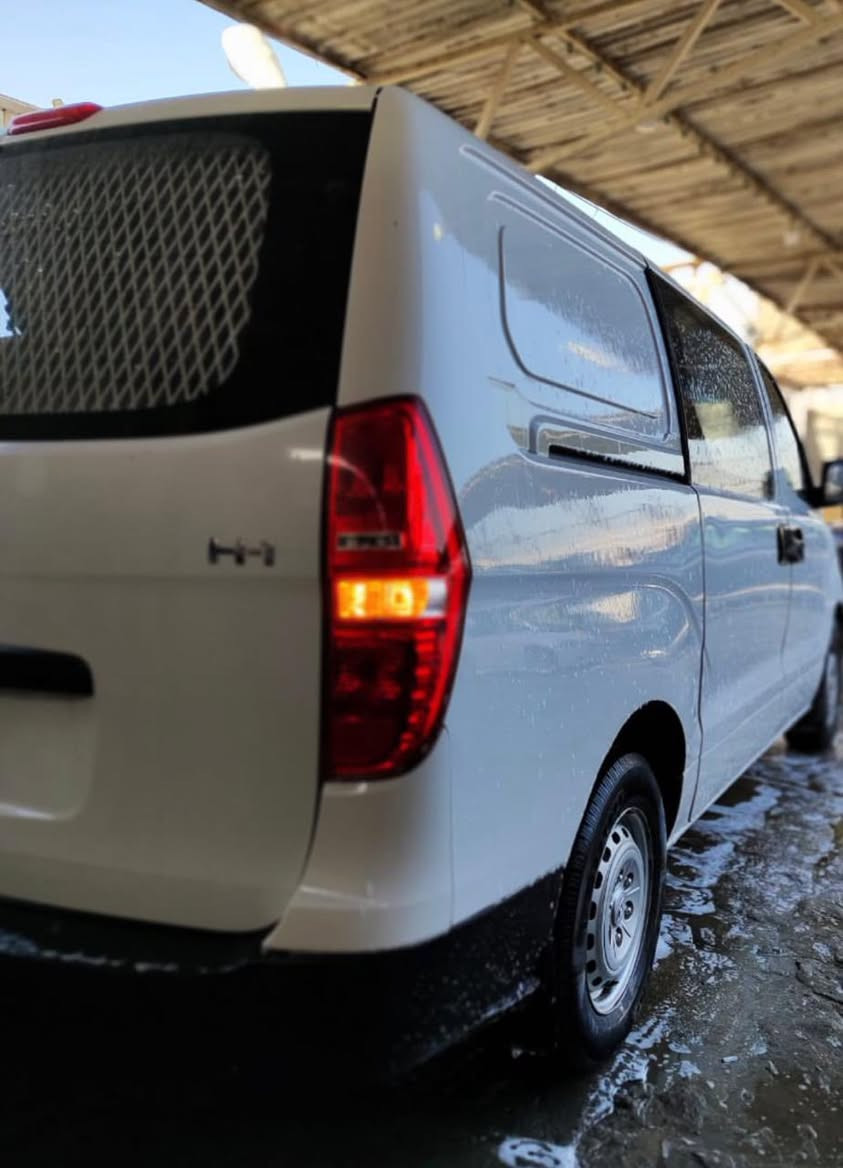 للبيع كيا ستاركس موديل 2016 دخول جديد ادوات محرك بانزين كير عادي سياره تسجل حمل تسجيل مباشر مكفوله من الكص ونقل جثه كلهه عل لبلاد كير محرك حداده تخم تاير جديد تبريد كهربائيات جاهزه مكفوله من الضربه وصبغ سعر 95 وبيهه مجال مكاني البصره للستفسار ***********
