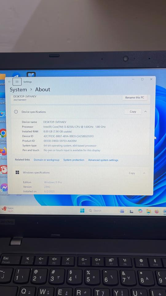 السلام عليكم لابتوب حجم ١٤ للبيع ب٢٣٠   ممتواجد ع فيس مكاني بغداد ***********
