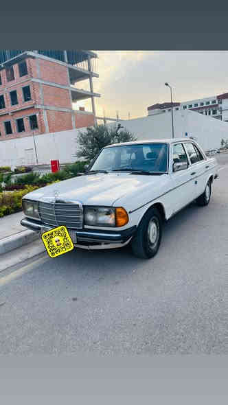 السلام عليكم مارسدس ابو جحيل سياره جديده محرك vvt  تبريد وي سويج موديل 1982سيارة جديدة وسعرها مناسب 50$ قفل 
مكان السيارة اليرموك الأربع شوارع او العامرية 
الاستفسار الاتصال ***********
