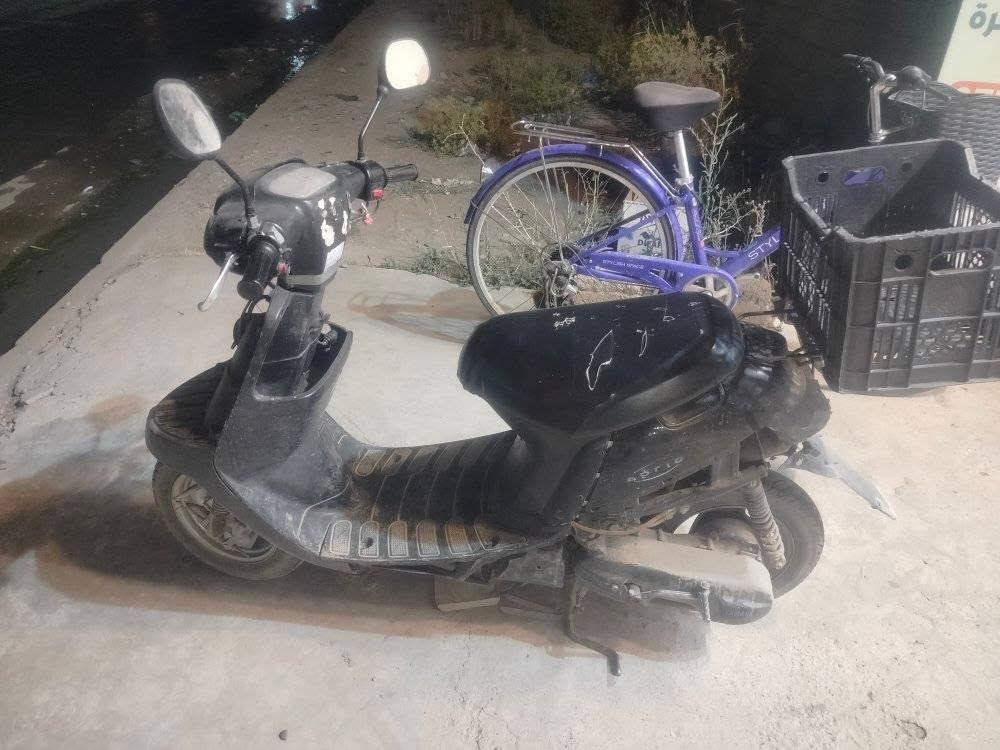 للبيع
بوتين شغال 
السعر 150 قفل


**إذا كنت صاحب هذا الإعلان وتريد حذفه لأي سبب، رجاءا أرسل رسالة إلى الدعم الفني**