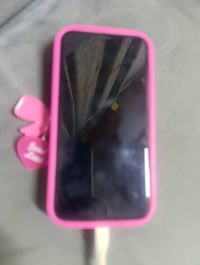 ايفون 11شرق اوصط اصلي مامفتوح بطاريه95 طك فلين للبيع للستفسار078100109...