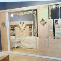 غرفه تركيه مستخدمه السعر 400 وبيه مجال حاليا مامشدوده 07707087682