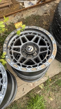 ويل كب فيول • ١٧ إنش • ٦ براغي