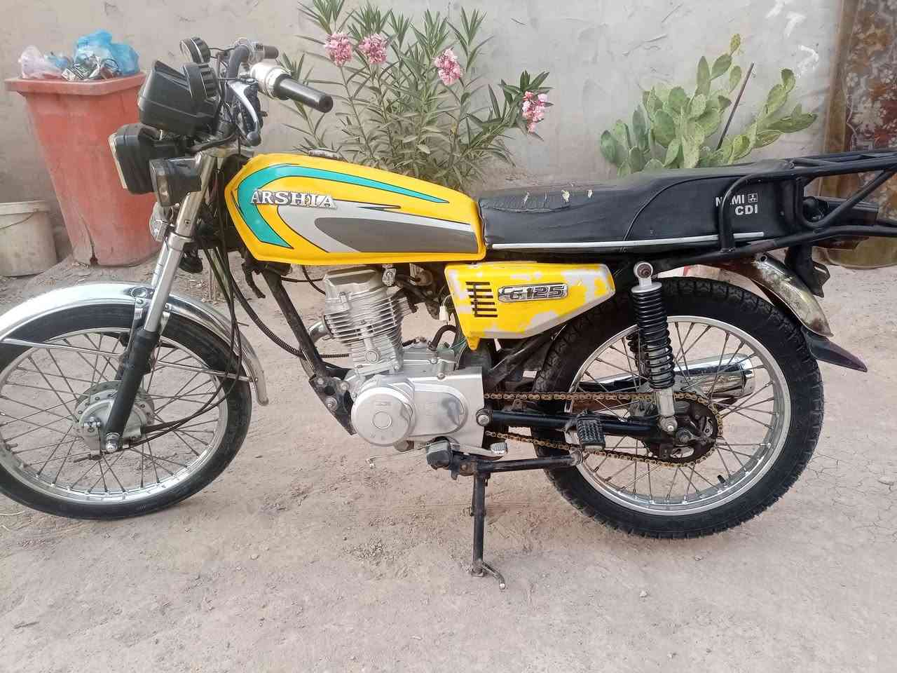 سلام عليكم دراجه للبيع بدون السعر 550 وبيه مجال حق الجيه الدراجه مفتوحه مره وحده مكاني الكحلاء الاستفسار)(***********)
