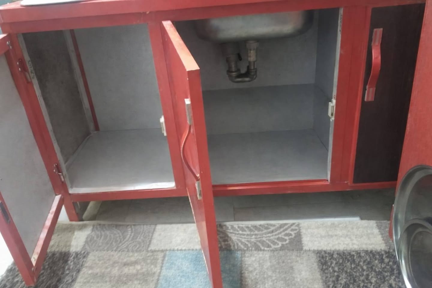 كاونتر اربع قطع ب ٦٠٠ وبي مجال مكان نجف مجمع ابو تراب وياه طباخ و شافطة


**إذا كنت صاحب هذا الإعلان وتريد حذفه لأي سبب، رجاءا أرسل رسالة إلى الدعم الفني**