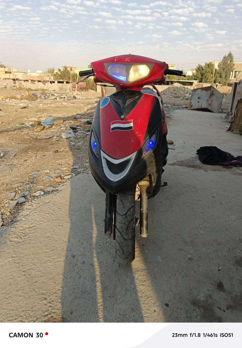 سلام عليكم دراجه ماكس ١٤٠ شغاله كامله سلف شغال لبيع سعر ٣٠٠ مكان بغداد الحسينيه ***********
