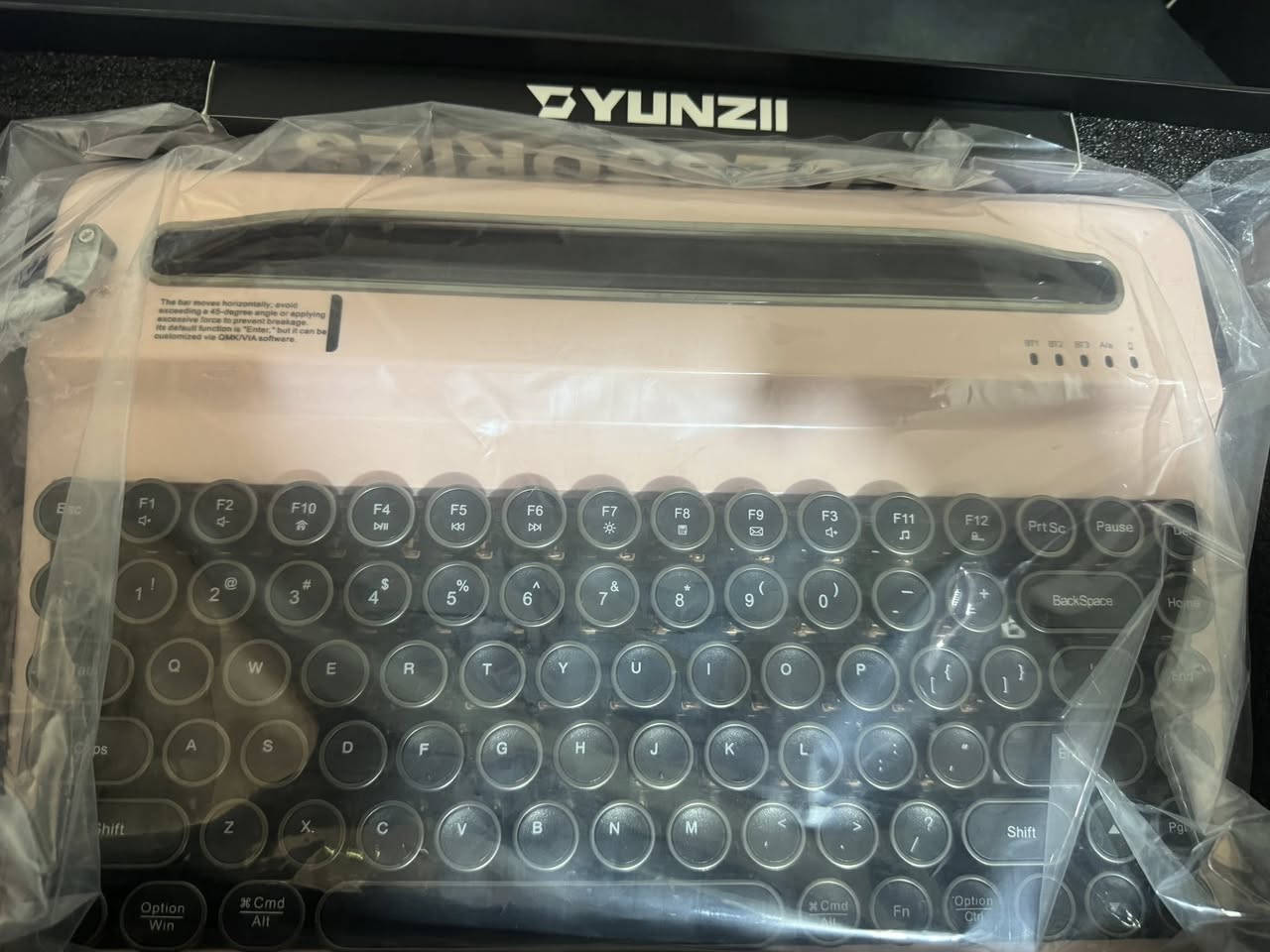 كيبورت ميكانيك للبيع جديد لك سعر 75الف متواجد بس واتساب
***********
