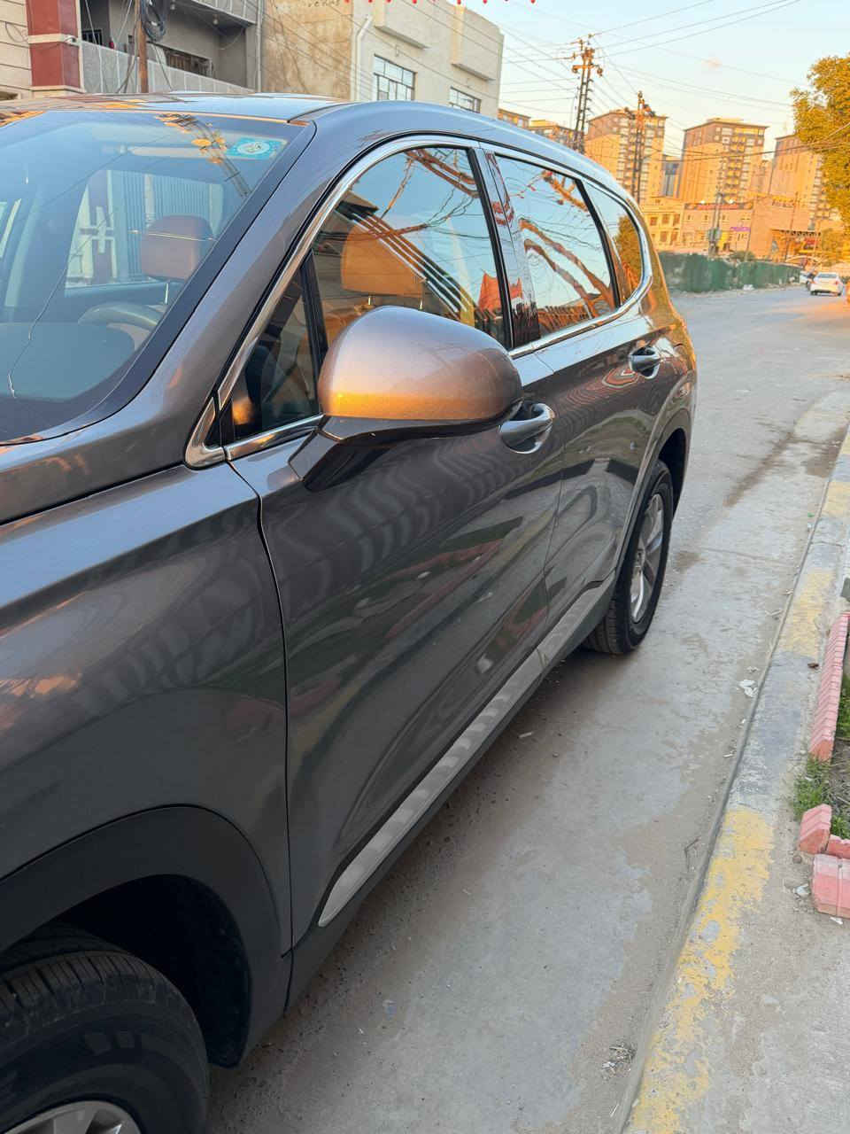 سنتافيا وارد أمريكي موديل2019
بأسمي ماشية 74 فول ماعدا الفتحه
سياره نظيفه طقم تاير جديد
سونار مرفق بالصور
السعر المطلوب 175 وبيه مجال
بغداد حي الجهاد
***********
