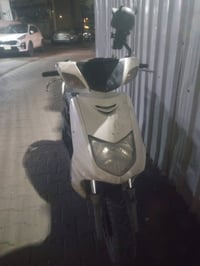 سكنس نثيه ابيع كوم حديد كفراته كامله مكاني لاعظميه سعره 300 رقم 077522...