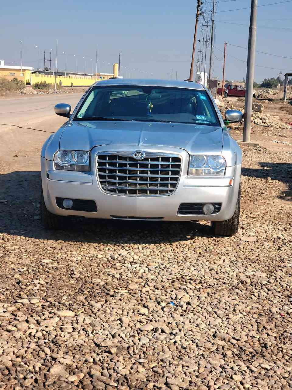 اوباما 2010اصل سياره جاهزه م̷ـــِْن كلشي سياره بيه بس رشات صبغ 3قطع جراد  بدون حادث وارد كندي رقم انكليزي ميسان واي استفسار علئ الرقم ***********سعر 115وبيه مجال
