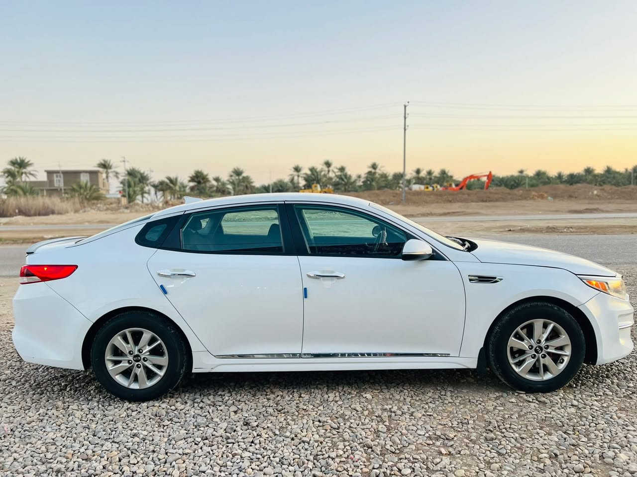 كيا اوبتما 2018 امريكي 2400
بنيد وجمالغ بدون شواصي 
رقم دولي سنويه جديده
السعر127$
***********
