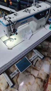 ماكينة خياطة • قطع خيط • كركوك