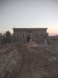 بيت البيع بل يوسفيه عل شط المساحه 900 متر مكان كلش مرتب ماء كهرباء مدر...