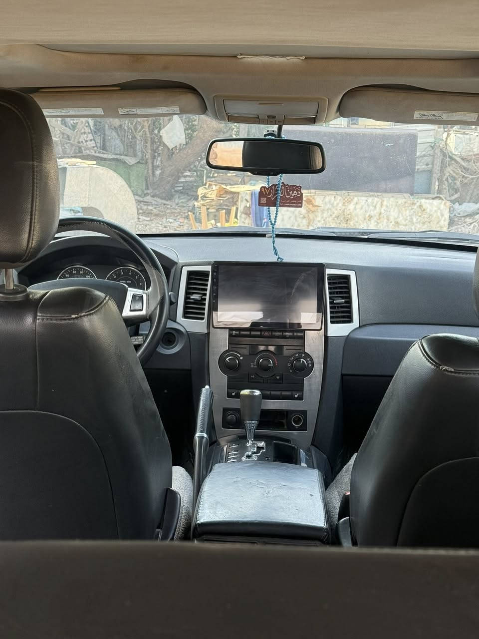 جيب لاريدو 2010 ليبل واحد
مكينه كير مكفولات كهربائيات كله شغاله تبريد كامره خلفيه شاشه كشنات جلد فتحة تحكمات ستيرن بيه ظربه بسيطه بالجاملغ الامامي وطخه بالباب عكس السائق بدون معجون والصندوق الخلفي مرشوش كلير سونار بل منشور نقص حداديه 

السعر 105 مكاني بغداد تواصل 

***********
