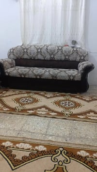 كنب • ١٠ مقاعد • مستعمل بسيط