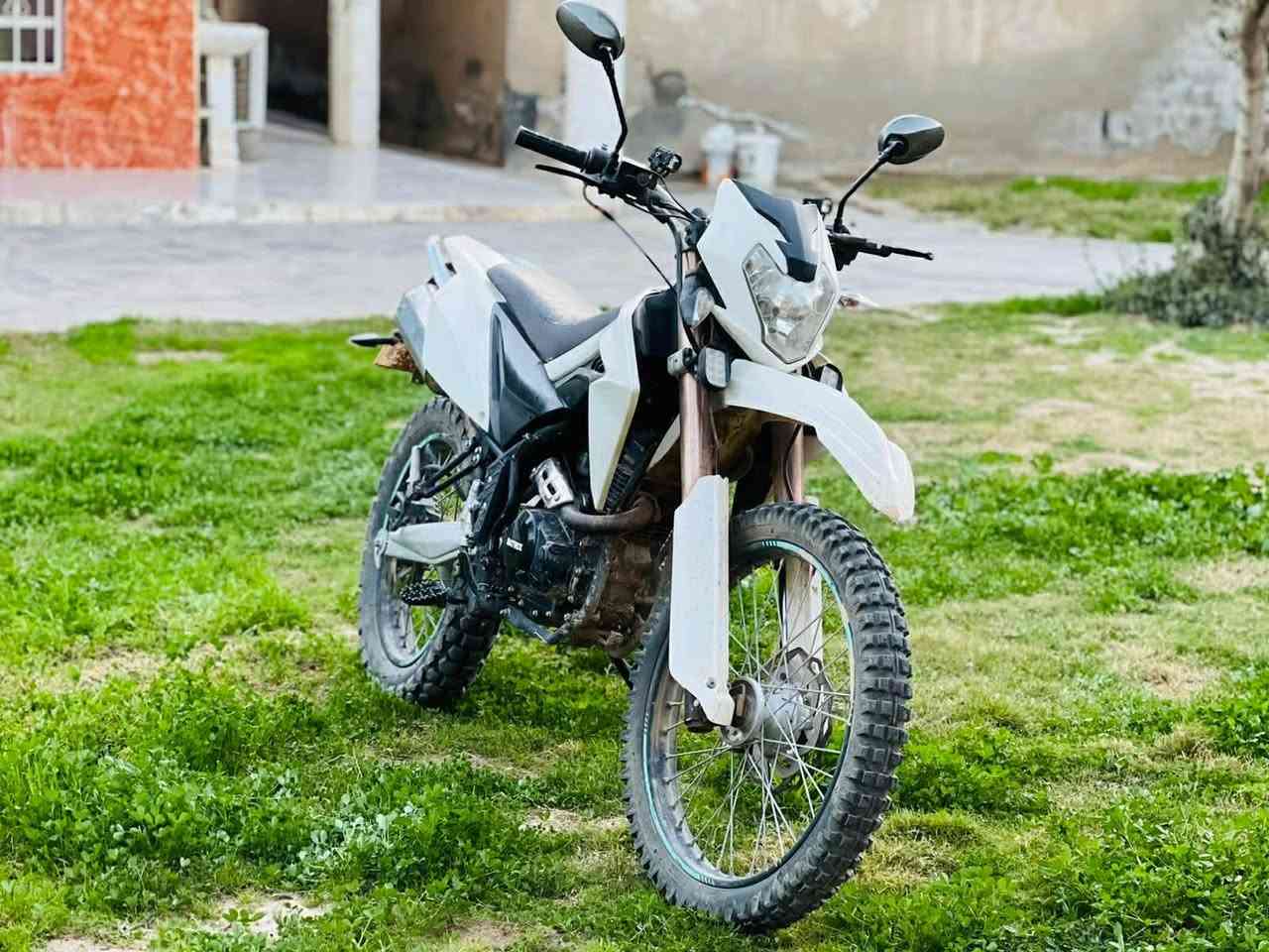 قفاص للبيع موديل ٢٠٢١ سعر ٧٠٠ و بي مجال رقم ***********
