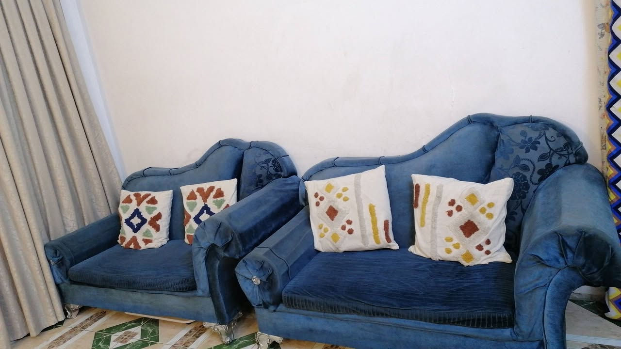 تخم سعره ١٥٠
٩ مقاعد


**إذا كنت صاحب هذا الإعلان وتريد حذفه لأي سبب، رجاءا أرسل رسالة إلى الدعم الفني**