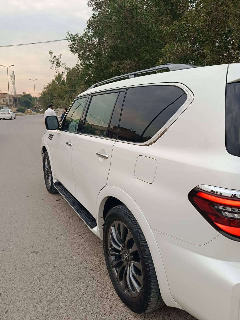 السلام عليكم 
Nissan Armada platinum
نيسان ارمادا وارد امريكي دخول جديد
موديل 2023 فئة (بلاتينيوم)
اللون ابيض داخل قهوائي
السيارة فول 1/1 اعلى مواصفات
عداد المسافة(16000 mil)
السيارة من المزاد تعمل وتسير (Run and Driv) 
السيارة مكفوله كفالة عامة من التصليح وتبديل اي قطعة
ضرر السيارة مياه امطار لحد الدوسة
السعر (38.000$) مرقمة كاملة
للاستفسار الاتصال على الرقم 
*********** بغداد, العراق
