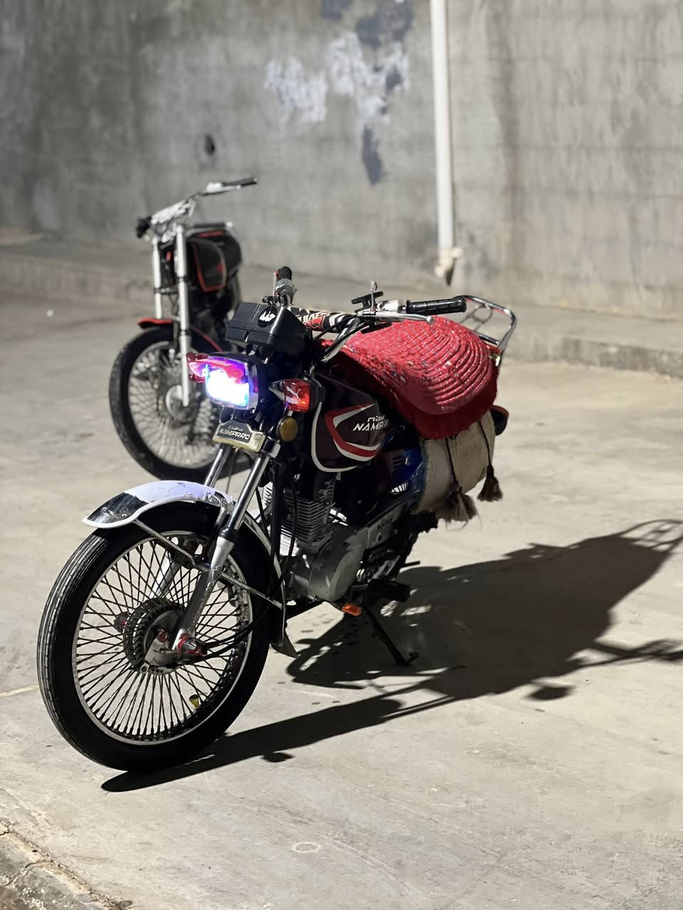 للبيع دراجه  نامي برو موديل ٢٣  شلعه معدل طياره دراجه نضيفه مابيهه اي نقص سعرهه ٥٠٠وبي مجال ولموشراي لايدوخني🖤


**إذا كنت صاحب هذا الإعلان وتريد حذفه لأي سبب، رجاءا أرسل رسالة إلى الدعم الفني**