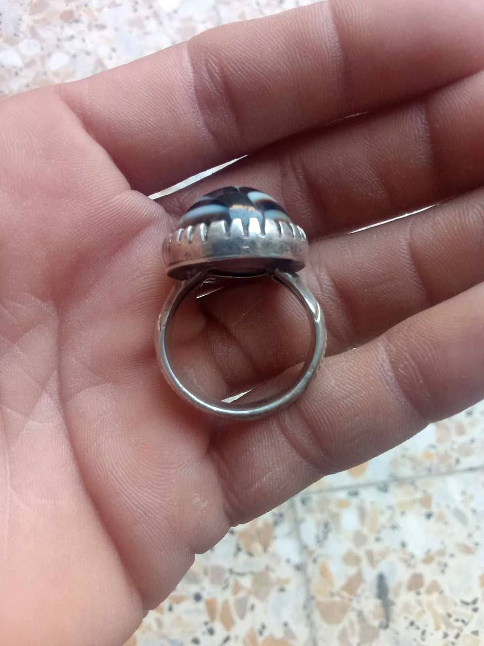 محبس يماني جزع معطف قديم اصلي مكاني بغداد


**إذا كنت صاحب هذا الإعلان وتريد حذفه لأي سبب، رجاءا أرسل رسالة إلى الدعم الفني**