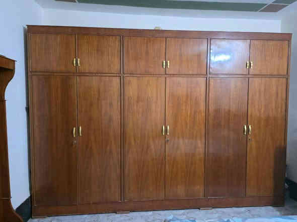 السلام عليكم غرفة نوم احطاطه عراقي السعر 750 التأميم ***********
