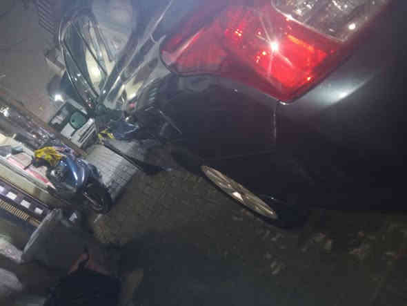 سلام عليكم نيسان فيرسه موديل15رقم بغداد وكلشي واضح بلفديو ورقمي***********وسعره 80راح تكلي قفله راح اجاوبك وكلك 77  اتصل ترهم مراوس نفس سعره مو غاليه مكاني بغداد جديده
