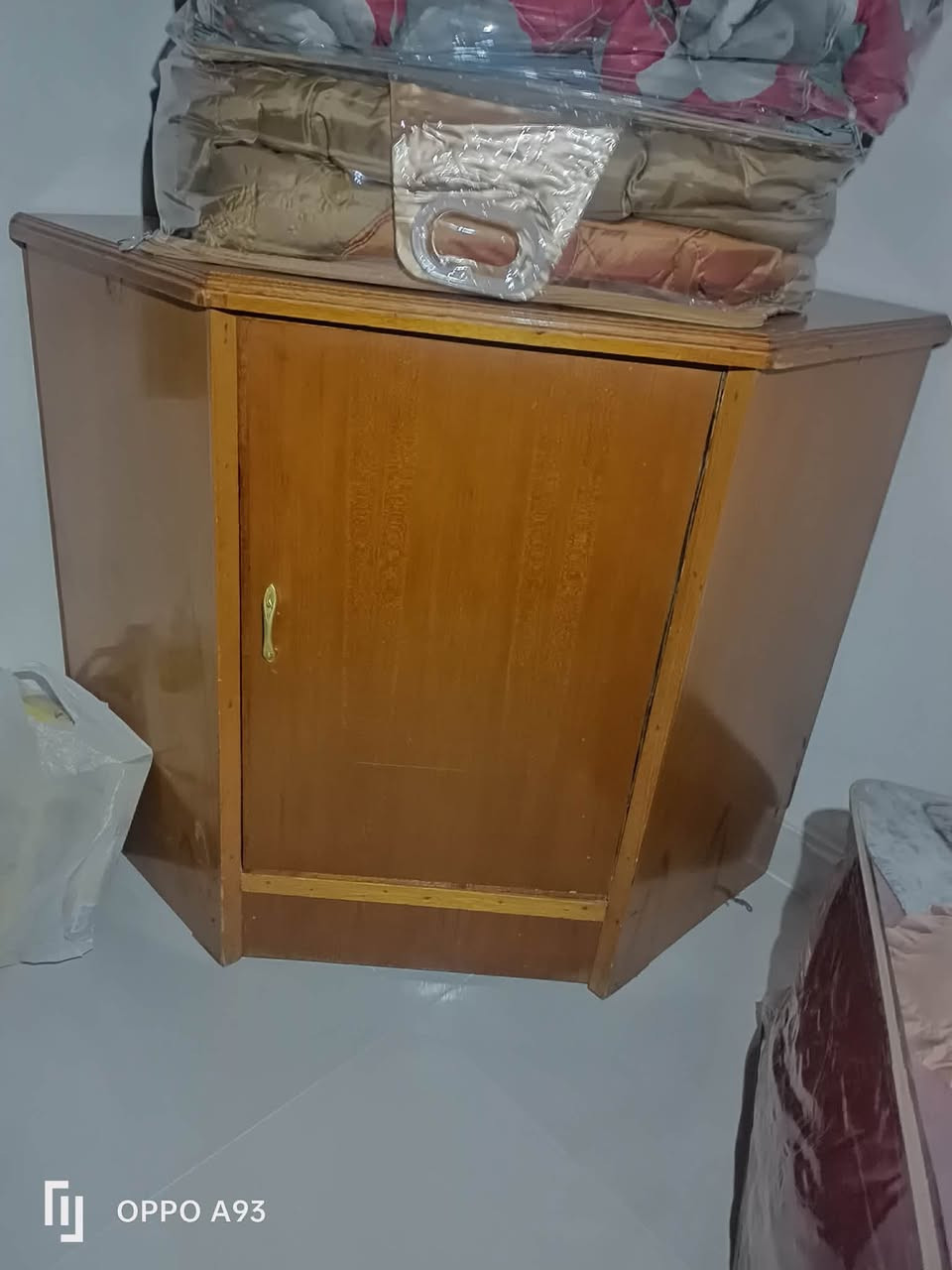 غرفه حطاطه السعر مليون
عنوان فلوجة حي الشرطة 
للاستفسار ***********
