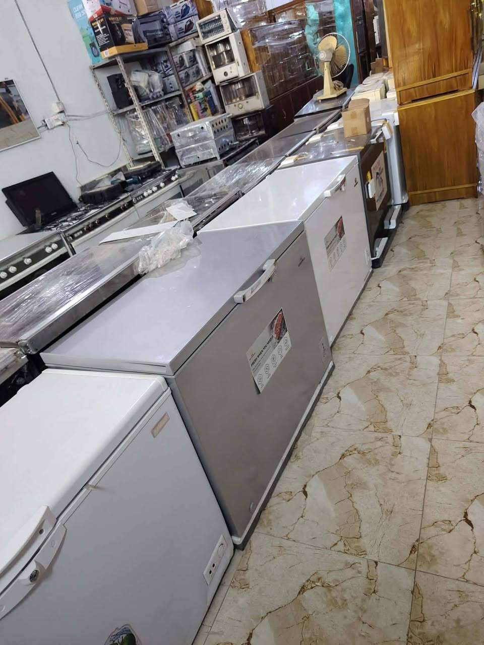 مجمدات جديده بالكارتون نوعيات فول حجم 14 و16 قدم 
ب350 الف
مجمدات مستخدمه 12 قدم و14 قدم اسعار من 150 لحد ال250 الف


**إذا كنت صاحب هذا الإعلان وتريد حذفه لأي سبب، رجاءا أرسل رسالة إلى الدعم الفني**