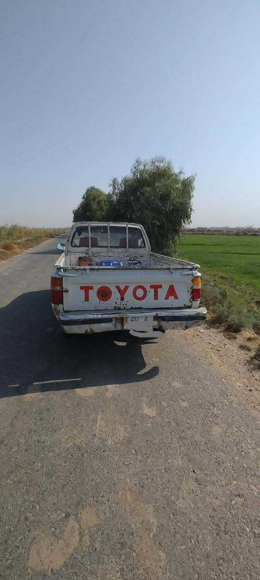 موديل 1995 مصبوغه عام مكلوبة
السعر 38 وبيها مجال
مكاني بعقوبة
***********
