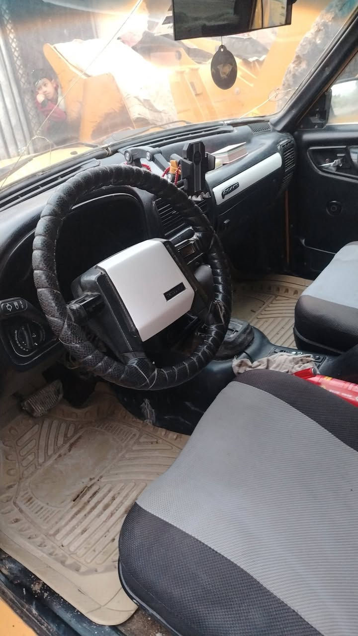 سلام عليكم سياره فولكا للبيع  حداديه نص عمر
تايرات نص عمر
مكينه ففتي كماله سياره 
تبريد بيه ناقص غاز
راعيه بل شطره
سنويه نهاية 27 سعره 37 بيه مجال مستعجل


**إذا كنت صاحب هذا الإعلان وتريد حذفه لأي سبب، رجاءا أرسل رسالة إلى الدعم الفني**