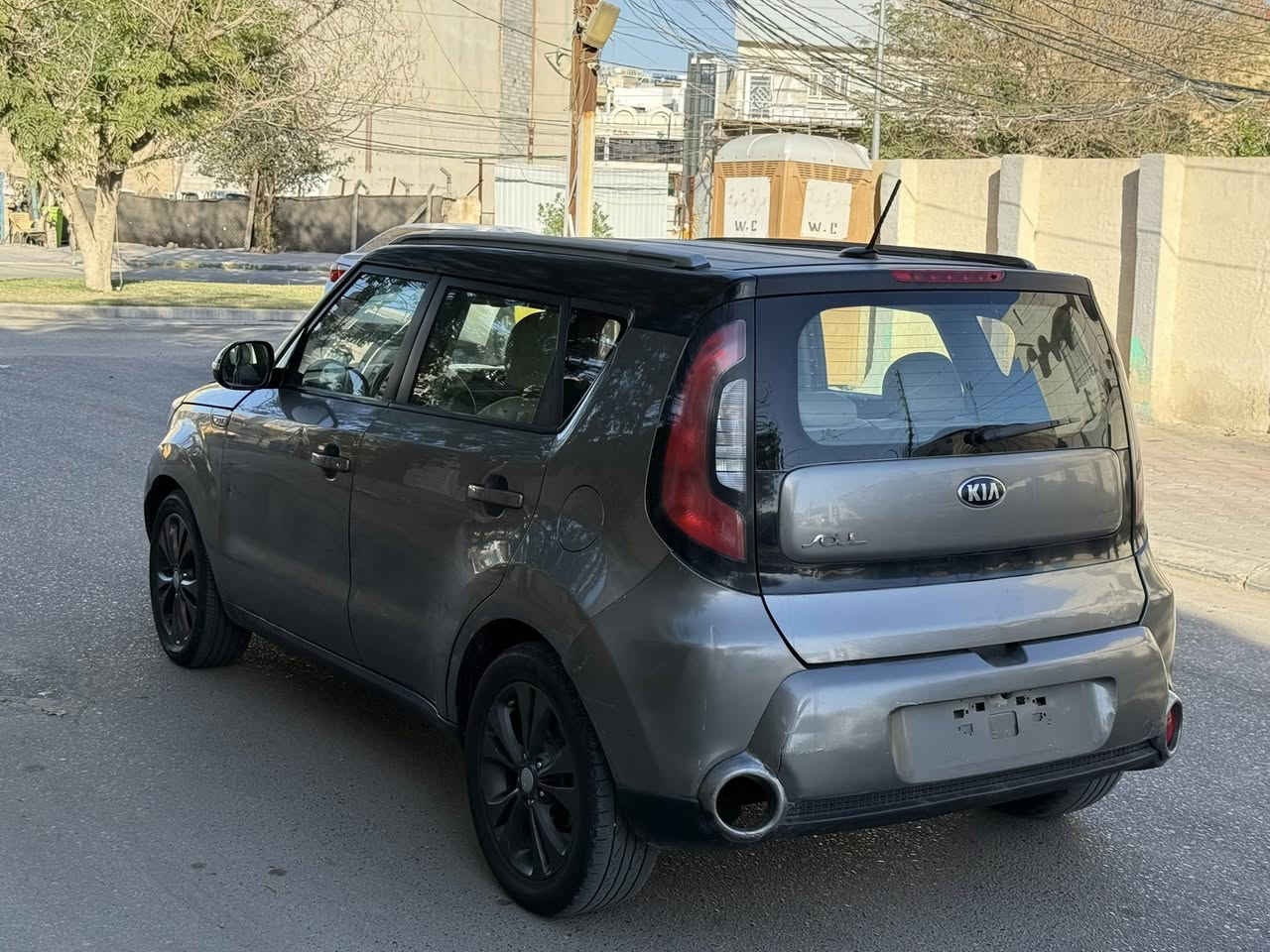 كيا صول 2014
محرك 2000 وارد امريكي فول عدا الفتحه والبصمه داخل جلد ابيض تحكم ستيرن جهتين داخل صاج جام كهرباء لايت زنون ويل كب ١٨ صبغ خمس قطع سعر ب88 وبيه مجال مكاني كربلاء رقمي للستفسار ‭٠٧٨٨ ٩٧٢ ٩٩١٧
