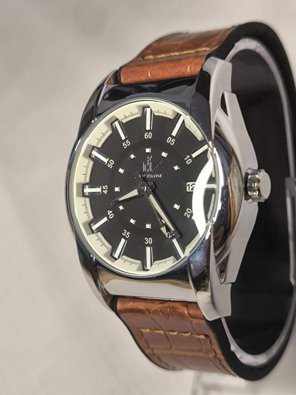 ساعة من ماركة NEW FANDE اورجنال وارد اوربي DHL
تحفة فنية 
ميكنة كوارتز ياباني 🇯🇵 
هيكل ستانلس ستيل مطلي بطبقة من نيكل روم لامع
ميناء فخمة مميزة مزودة بمنفذ تاريخ مع اميال لامينوس 
مقاومة ماء وغبار 
زجاج زفير مزرق 
سير مميز جلد مبطن ربل 
قفل فراشة مغناطيسي 
تأتي مع كارت الضمان الدولي لمدة سنة 

ملاحظة متوفر قطعة 3 قطع فقط 

السعر :- 37 الف ع اول تم
للحجز والاستفسار يرجى مراسلة الصفحه


**إذا كنت صاحب هذا الإعلان وتريد حذفه لأي سبب، رجاءا أرسل رسالة إلى الدعم الفني**