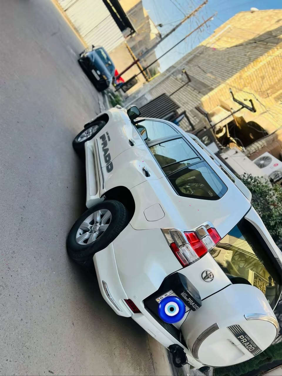 السلام عليكم برادو 2014 6 سلندر
Txl 

دبل تانكي 

كويتي

فتحة

ماشية ١٤٠ الف كم

فول مواصفات 
صدر تخم تاير جديد 
كله جديد بدون نقص

باسمي رقم بغداد 

مكاني شارع فلسطين

مكينه وكير وشواصي ولغود مكفولات

معجون مابيها فقط بالجاملغ الخلفي الايسر

داخل جلد حمصي كلش جديد وعلى. ايدي مال بيت السياره

تكم قماره جنطة بنيد كفاله من الصبغ 

***********
