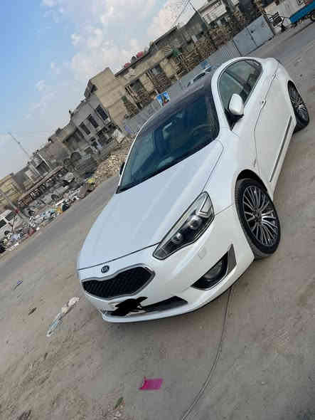 السلام عليكم 
كادنزا 2015 خليجي سياره جديده جديده مكفوله من التبديل والصبغ بيها فقط بارد شبر باب الصدر والجاملغ الخلفي جداً بسيطات بسمي رقم بغداد اني جانيه السياره جداً نظيفه
مواصفاته 1/1 فول تبريد قطعتين بنوراما تحكمات كشنات خزن داخل جلد بيجي مري شفط ترحيب شاشة اعطال كشنات تدفئه حساسات زراكات مازدات وبعد بيه هواي مواصفات مكينه 6 مكفوله برغي ما مفتوح بيها كير مكينه صدر كهربائيات كلها شركه وما ملعوب بيها تخم تاير جديد 
منضومه زنون بلاد السعر165 وبيها مجال بسيط مكاني البلديات ***********
