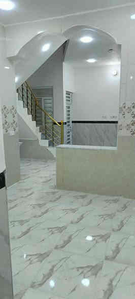 يوجد  لدينا دور للبيع   العرضات 125متر طابقين و100متر طابقين و100متر طابق واحد بحي الغدير بيوت صفه الموقع على شارع 20   مساحة الواحد 100متر طابقين يوجد بمغربه 140متر و100متر  طابق واحد  يوجد   بشيشان ثنين بيوت مساحة الواحد 100متر  يوجد بنهاومد  200متر*********** اتصل
