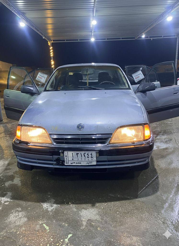 السلام عليكم للبيع اوبل اوميكا موديل 1991 نضافه فول محرك كير مكفوله تخم تاير ويل كب تحويل ثاني يوم 
السياره بلاديه بدون ضربه او صبغ 
نشاط نعومه كهربايات كلها شغاله
السعر 27وبيها مجال للشراي 
***********
