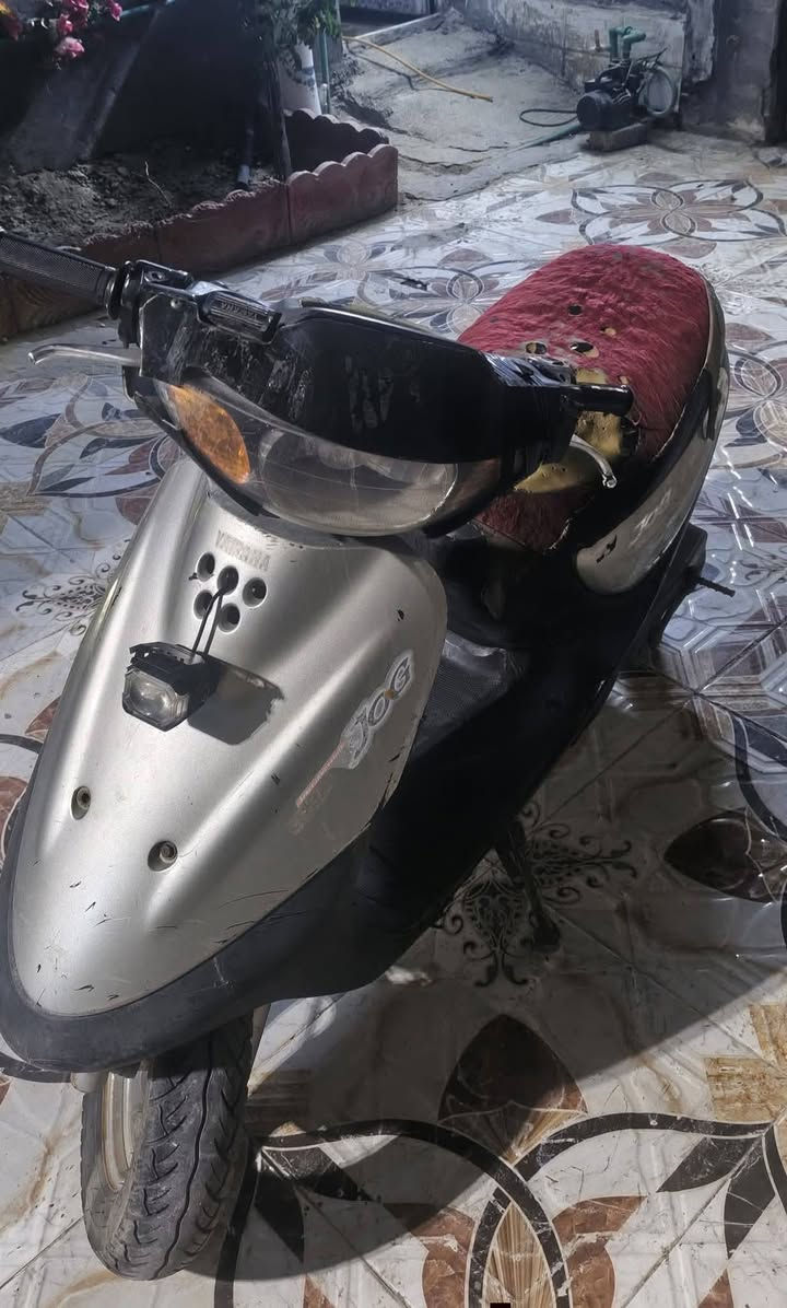 السلام عليكم
منغولي للبيع دراجة شغالة دكة هندر وحدة
عايزها فقط صالنصة وتغليف الكشن
كابريتر بلادية خطين
مفتوحة مرة وحدة وشغلها اصلي
سعرها 250 وبيها مجال
التواصل خاص او اتصال
***********
