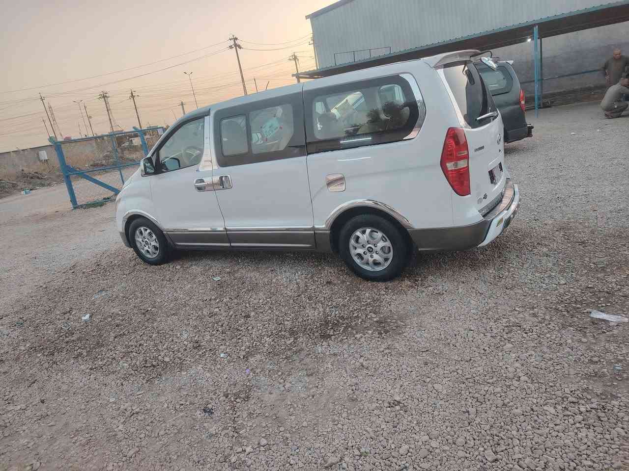 سلام عليكم ستارك موديل 2013سياره خير من الله تخم تاير تبريد حداديه مكينه اكسن دوشمه تنتنه تغليف سياره مكفوله الضربه والعيب الشرعي ماعد باب السايق بيه صبغات سياره مال جناي سعر 145وبيها مجال لاستفسار تصل عالرقم ***********
