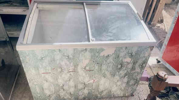 مجمدات شرط الشغل البيع السعر خاص او***********
