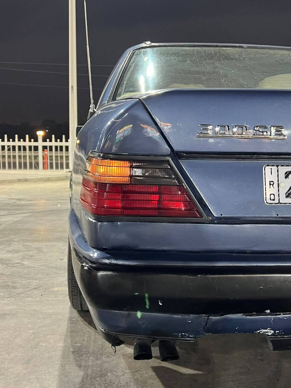 للبيع مارسيدس دب 88السعر 42 بيهه مجال للشراي هاتف ***********
