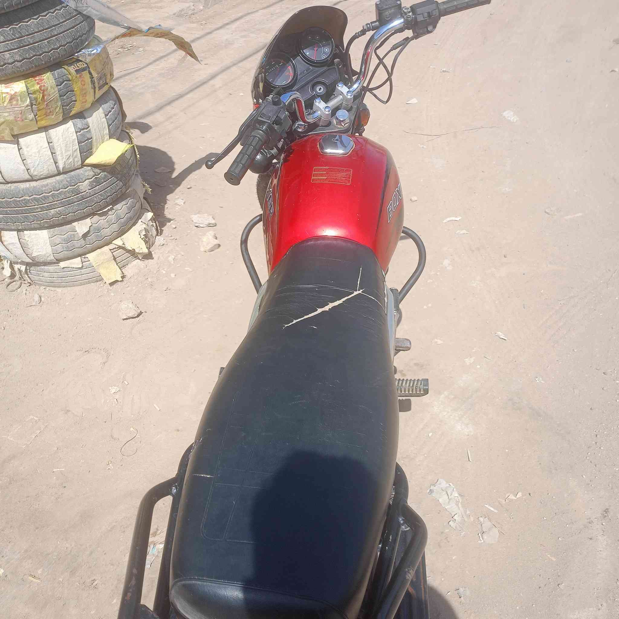 بوكسر جبلي 21اوراق اصولي شرط الترقيم دراجه جديده بل باكيت ما عوزه  شي للبيع او مراوس  السعر900 وبيه مجال للطيبين رقمي***********
