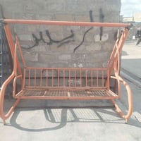 مرجوحه للبيع السعر ١٢٥ استفسار على الرقم ٠٧٧٠٩٤٣٦٠٧٧ اوخاص