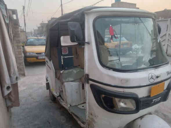 تكتك ١٨ اوراق مكينه جديده كلهه شغال كهربيات ماناقصهه شي كبل للشارع السعر ٣٢٥٠ اتلاثه وربع بيهه مجال المكان بغداد جديده لامين ***********
