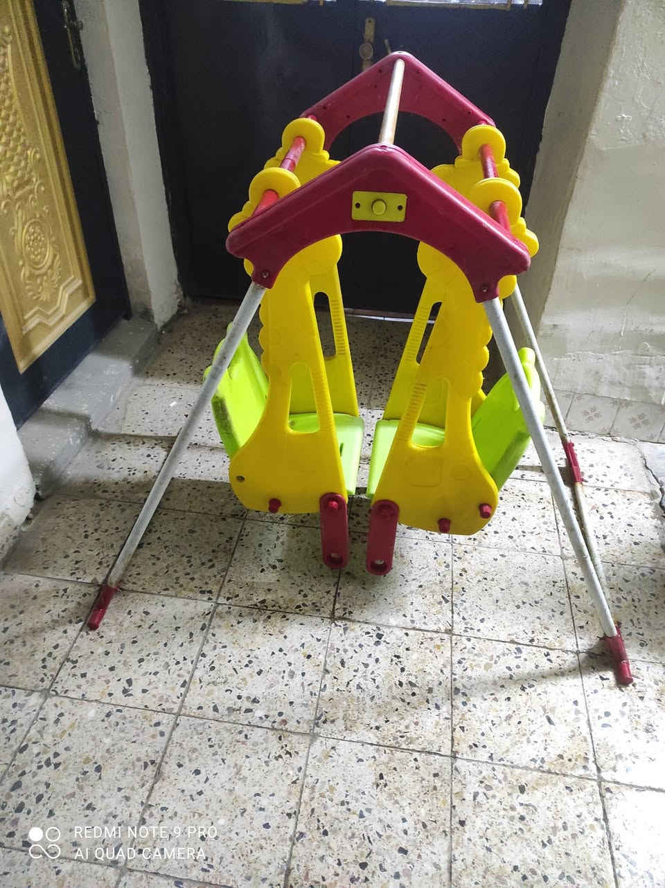 مرجوحه اطفال نفرين (20)+عربانه اطفال (15)+ كرسي طعام اطفال (10)
عنوان كركوك  ***********
